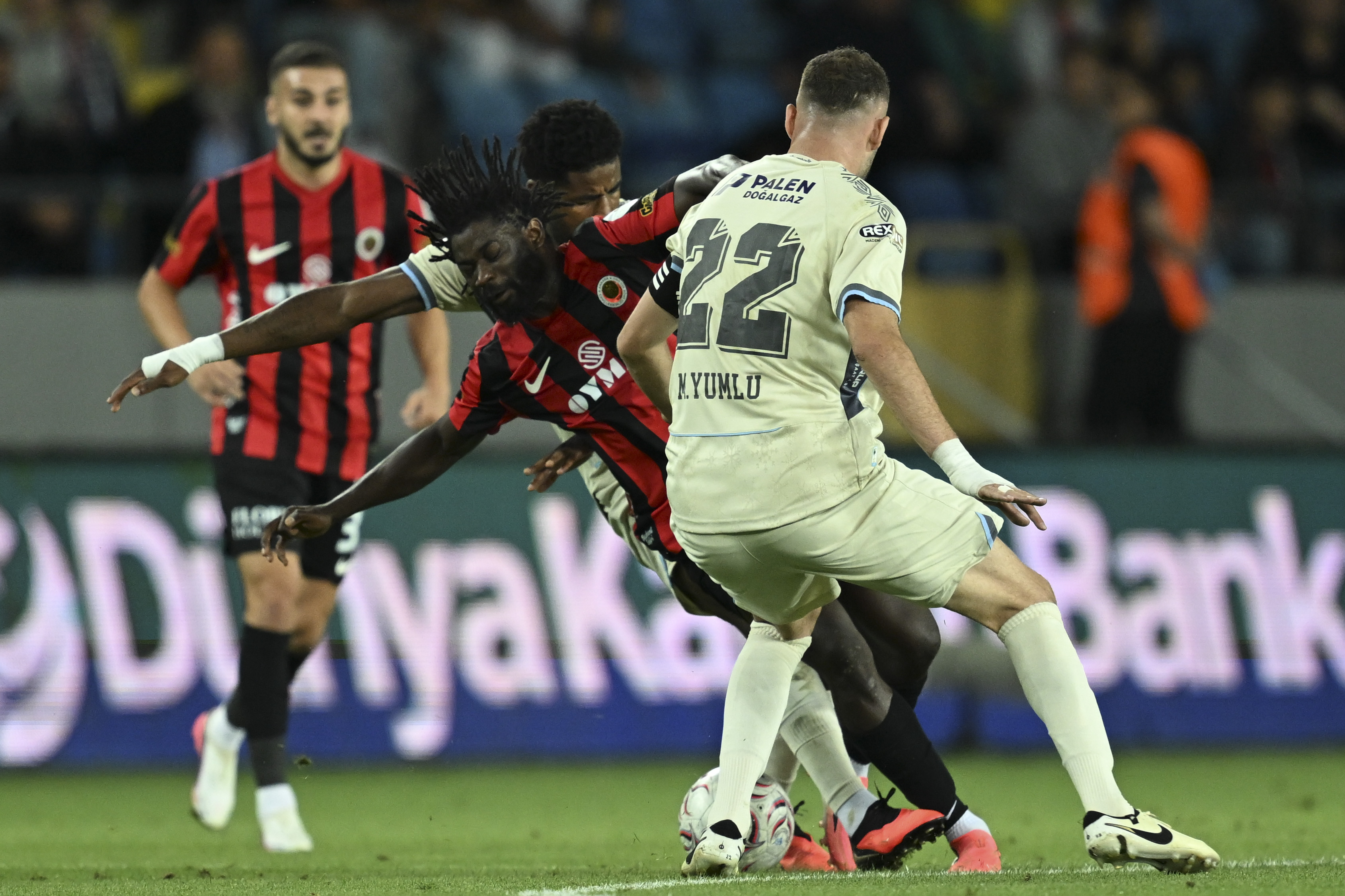 Gençlerbirliği ile Erzurumspor yenişemedi