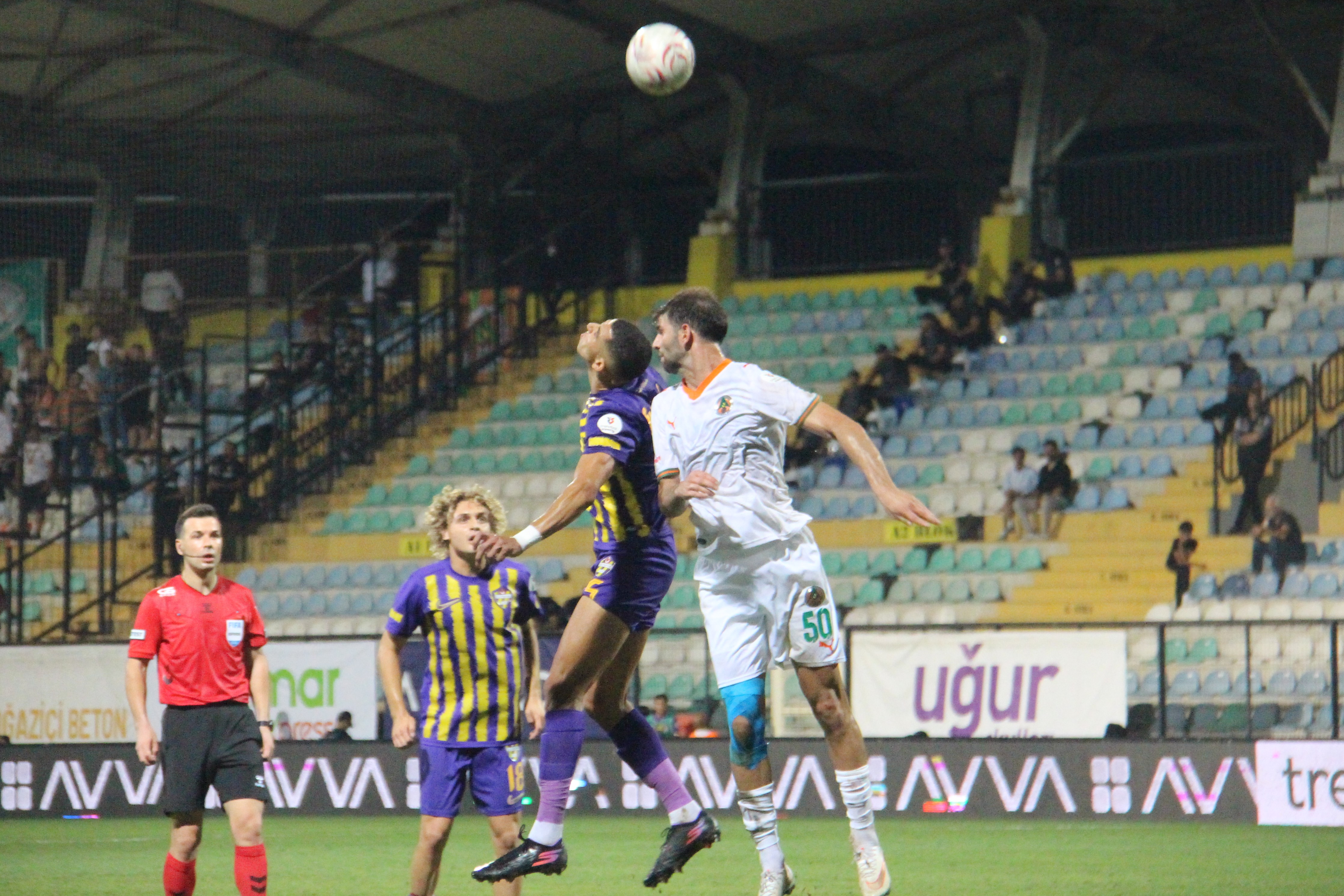 Eyüpspor’dan Unutulmaz Geri Dönüş! 90+4’te Gelen Golle Alanyaspor’u Devirdi fotoğrafı