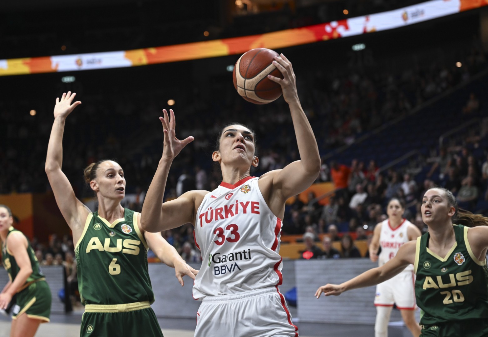 Potanın Perileri’ne Avustralya engeli