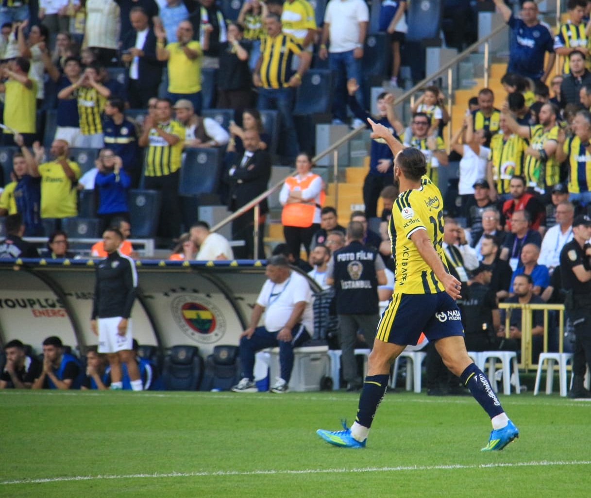 Fenerbahçe'den Tarihi Fark fotoğrafı