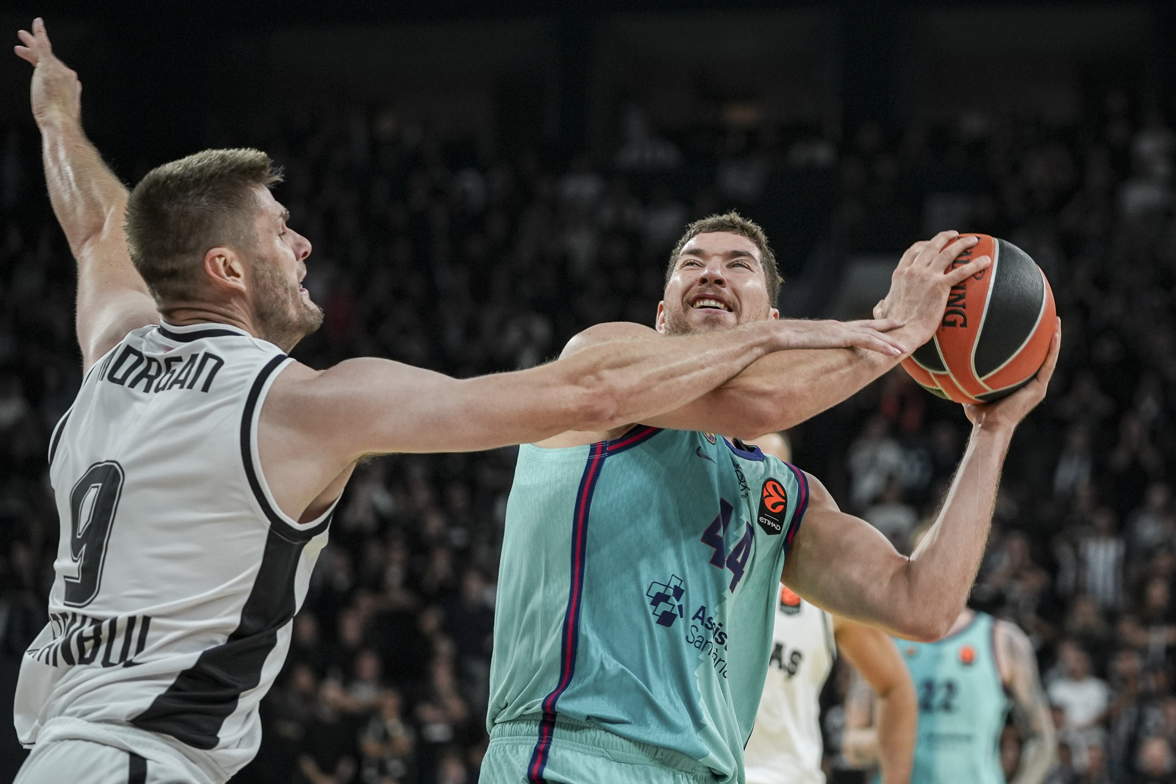 Beşiktaş Barcelona Karşısında Tutunamadı