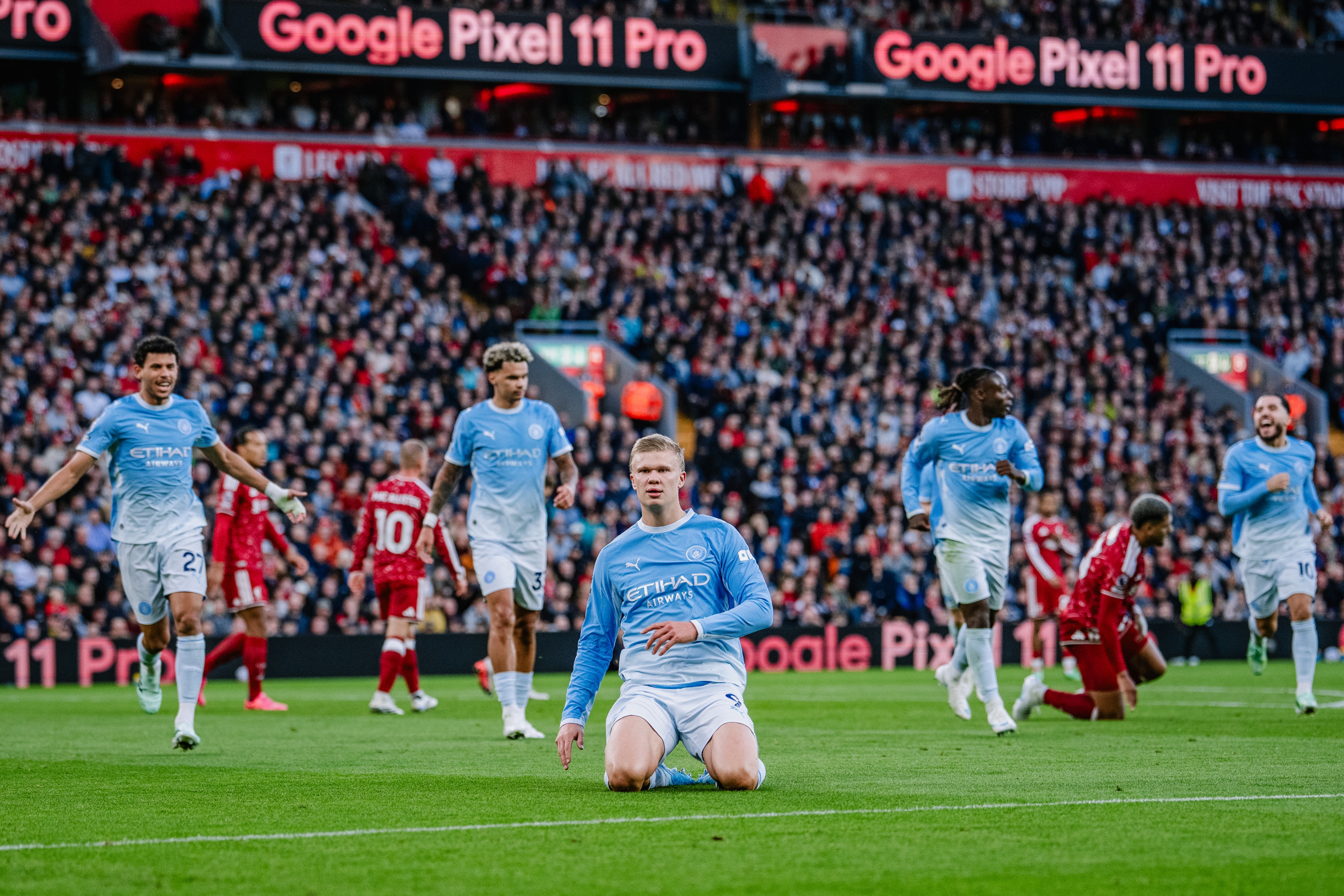 Manchester City’den Anfield’da Gövde Gösterisi