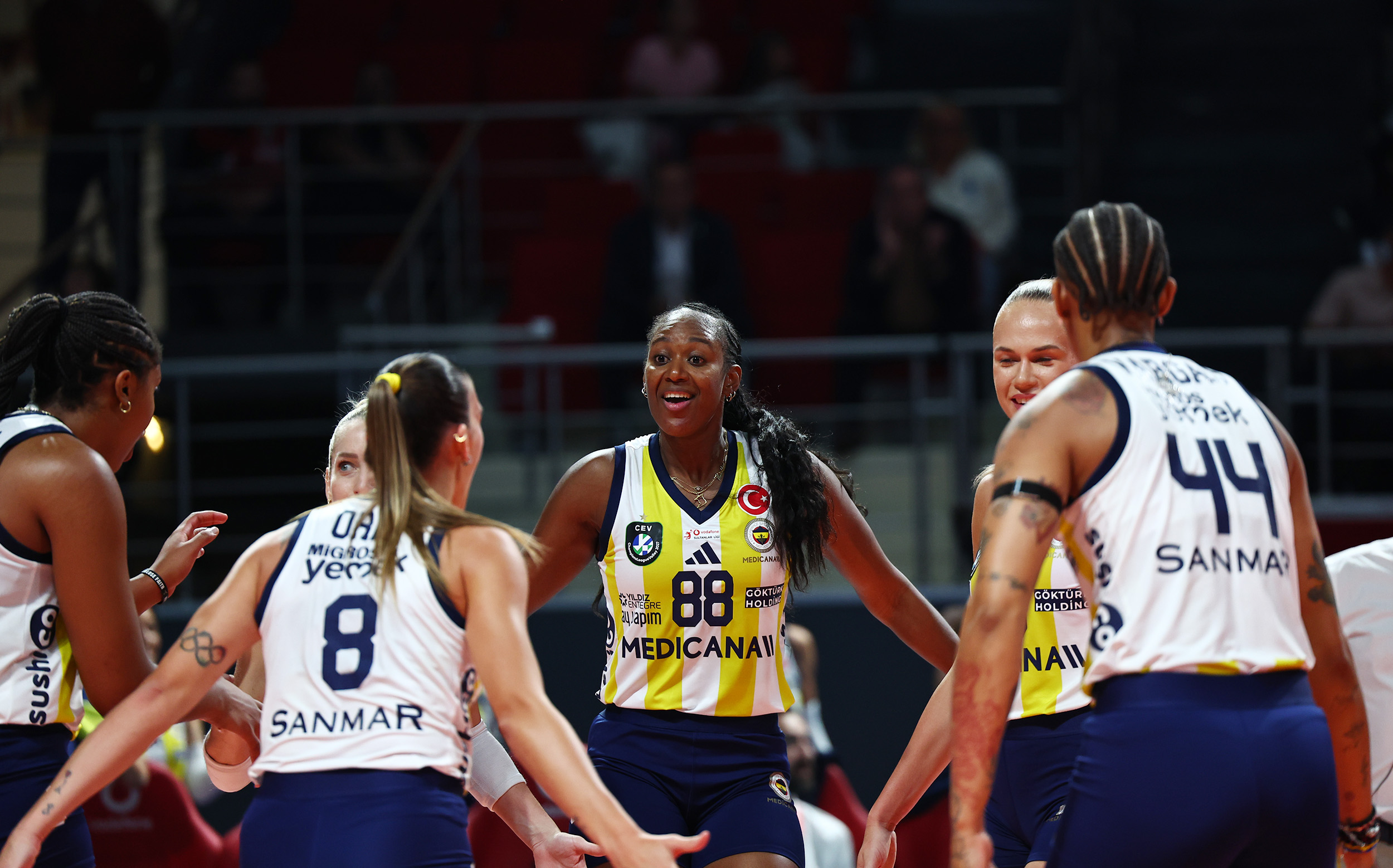 Sultanlar Ligi’nde Derbi Heyecanı!