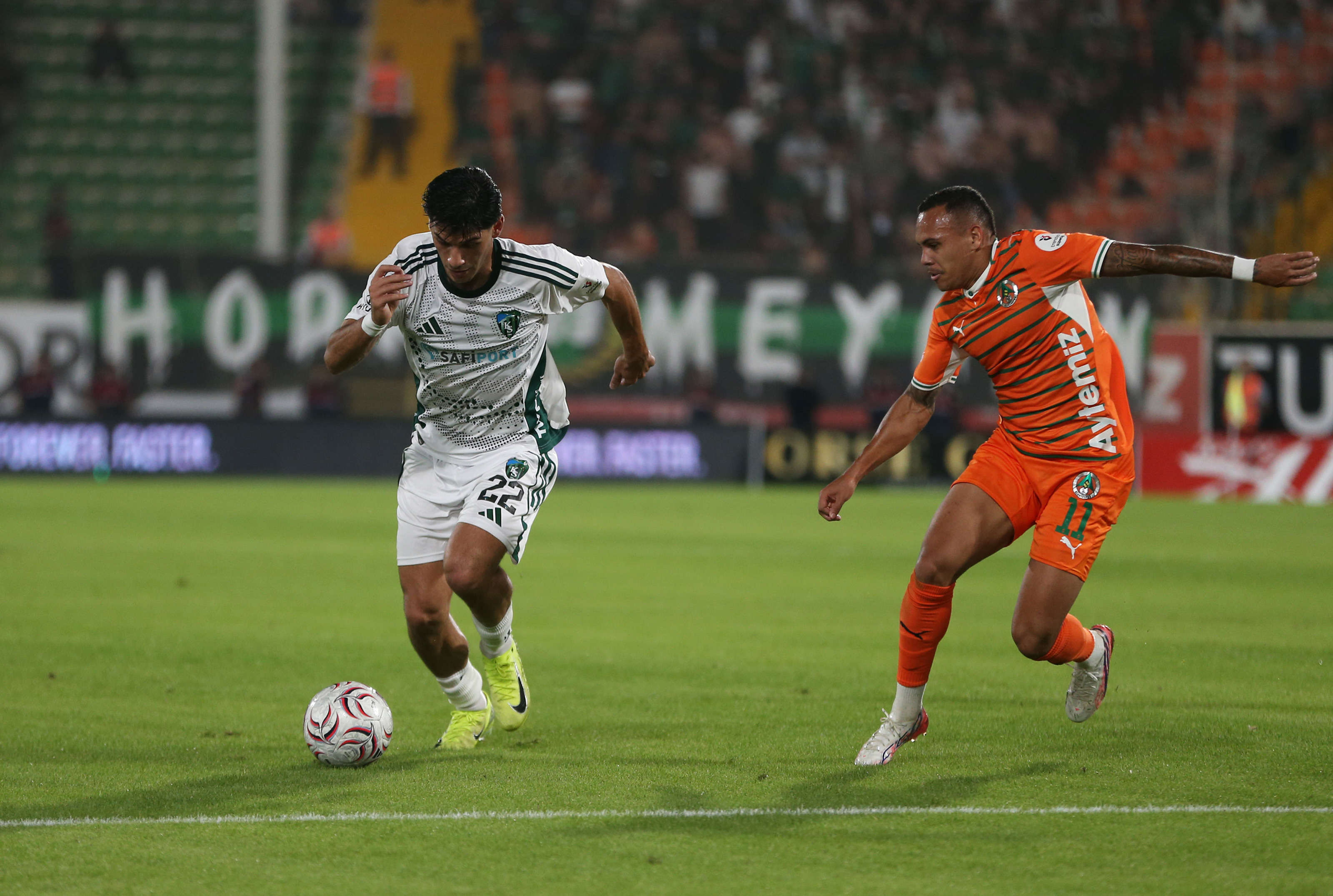 Kocaelispor, Alanyaspor Deplasmanında Kazandı