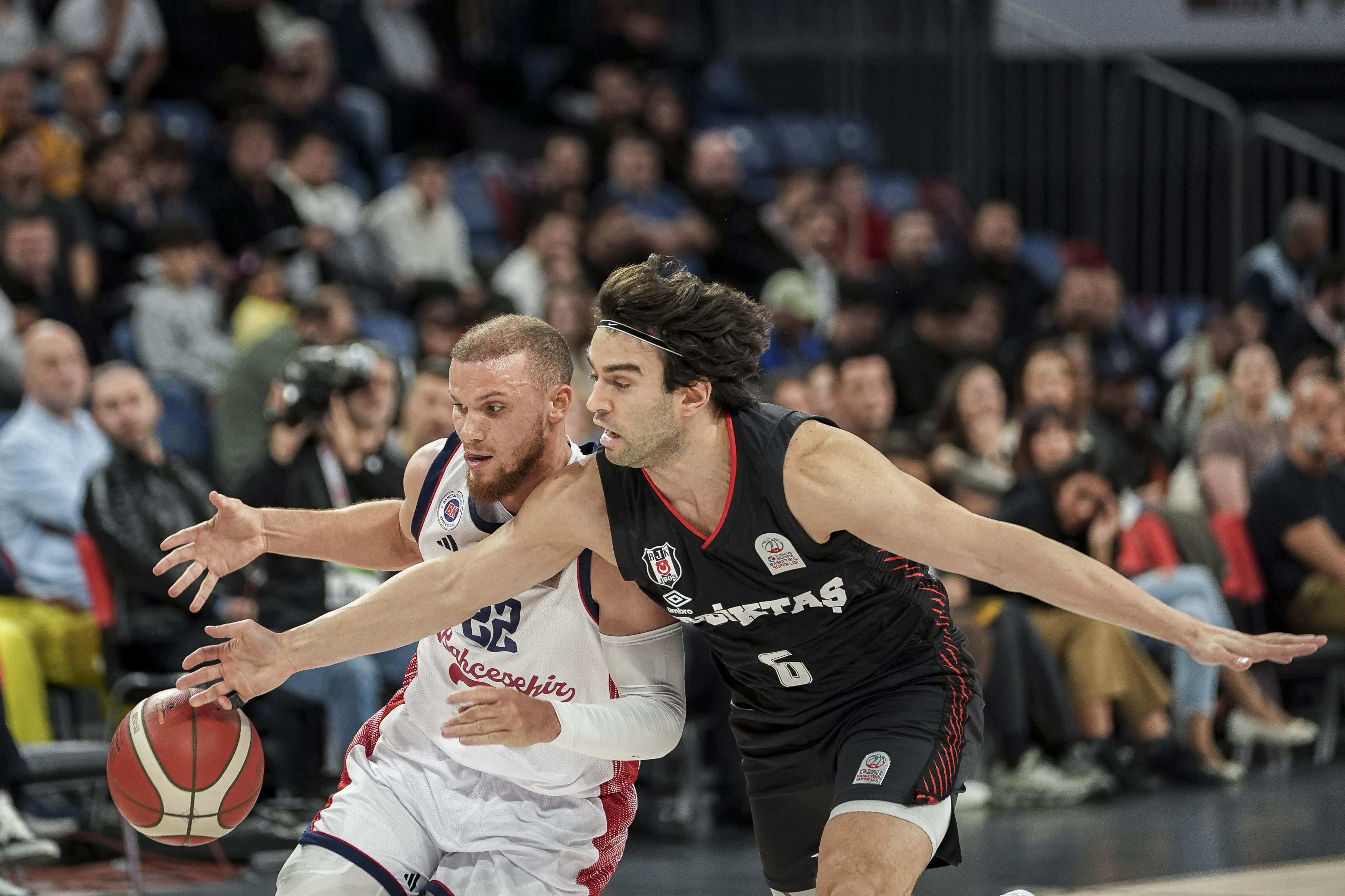 Bahçeşehir Koleji, Beşiktaş’ı Uzatmalara Giden Maçta Devirdi