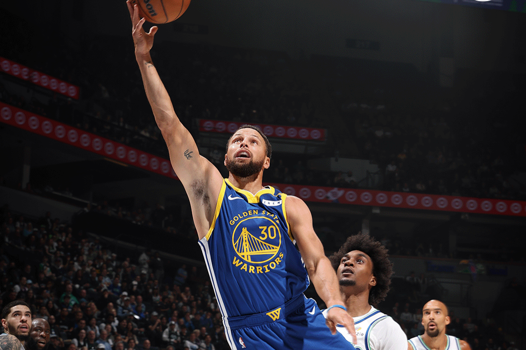 NBA'de Gecenin Yıldızı Curry!